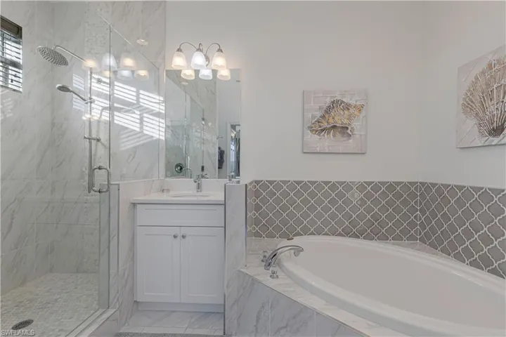 7905  Mahogany Run  LN, Naples, FL 34113