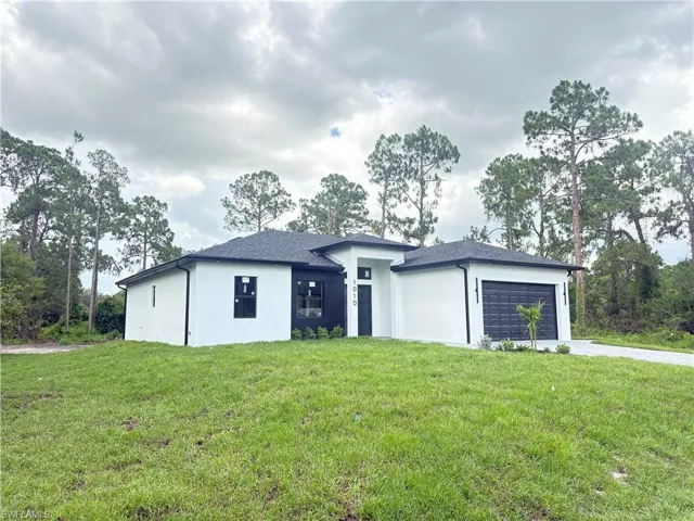 1010 Wellington Ave, Lehigh Acres, Florida 33972