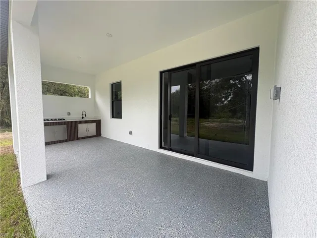 1010 Wellington Ave, Lehigh Acres, Florida 33972