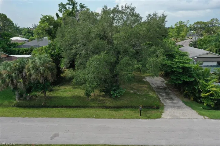 Van Buren Ave, Naples Fl 34112