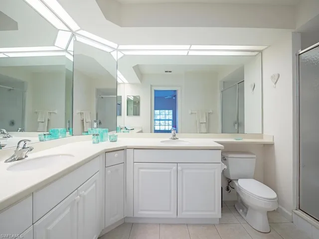Owner's Bath