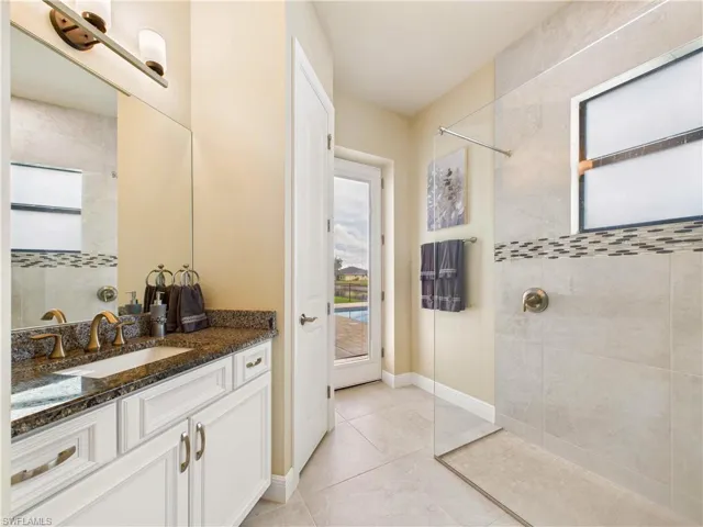 1216 SW 31st  TER, Cape Coral, FL 33914
