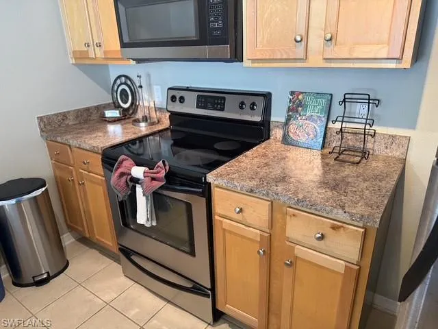 3328 Key Dr 5, North Fort Myers, Florida 33903