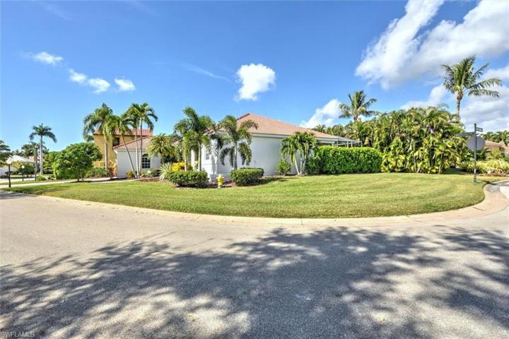 Oversized Corner Lot