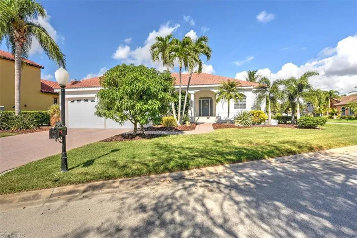 Front Entrance with Cozy Porch