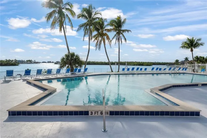 18120 San Carlos Blvd 805, Fort Myers Beach, Florida 33931