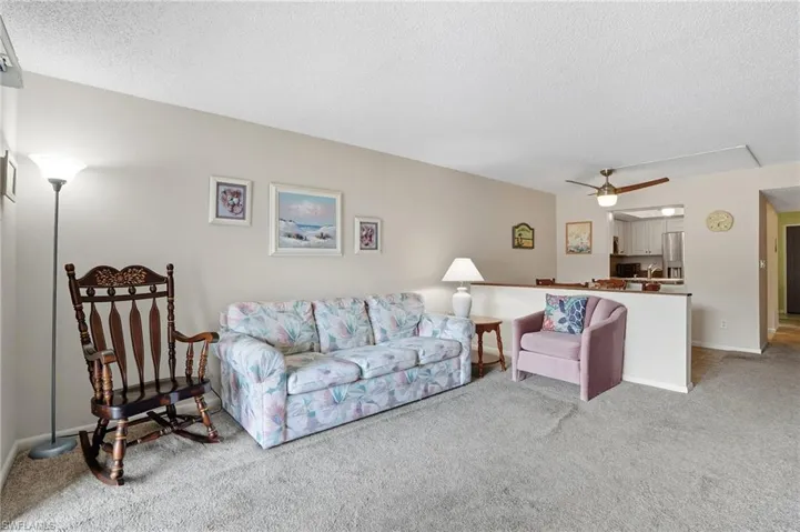 1005 SE 40th  ST, Cape Coral, FL 33904