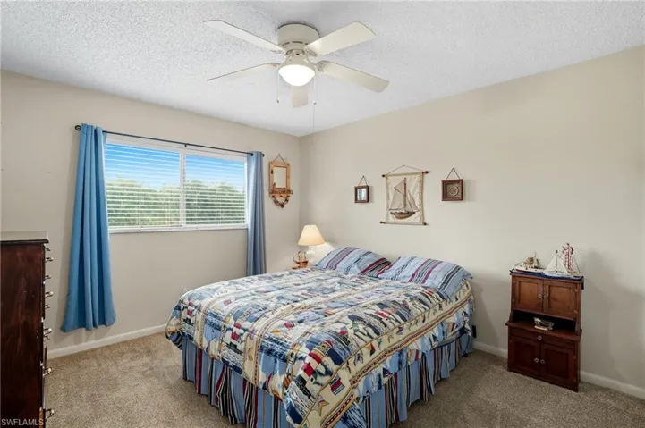 1005 SE 40th  ST, Cape Coral, FL 33904