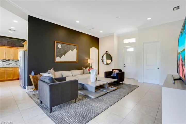 757  12TH NE ST, Naples, FL 34120