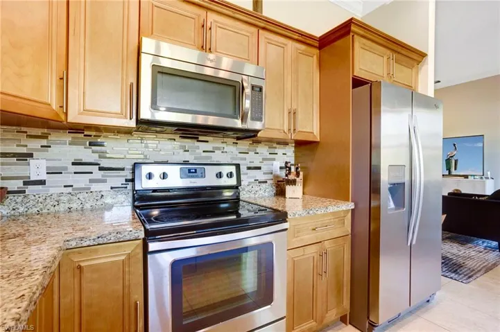 757  12TH NE ST, Naples, FL 34120