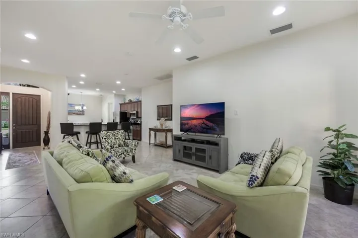11072  Esteban  DR, Fort Myers, FL 33912