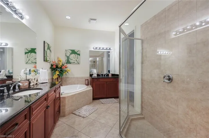 11072  Esteban  DR, Fort Myers, FL 33912