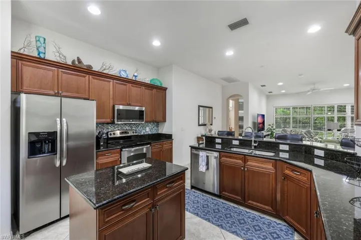 11072  Esteban  DR, Fort Myers, FL 33912