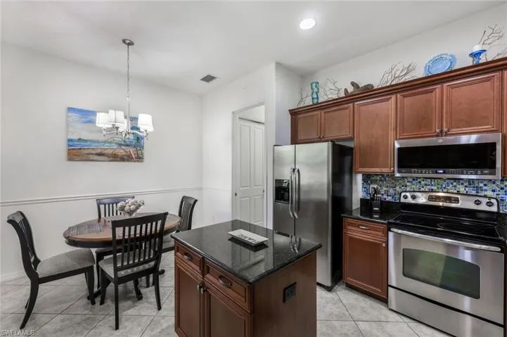 11072  Esteban  DR, Fort Myers, FL 33912