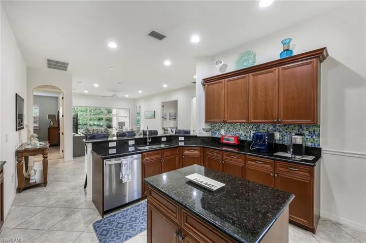 11072  Esteban  DR, Fort Myers, FL 33912