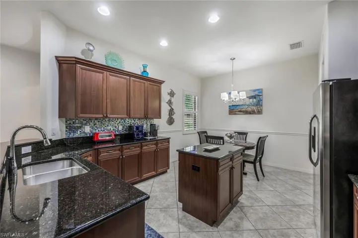 11072  Esteban  DR, Fort Myers, FL 33912