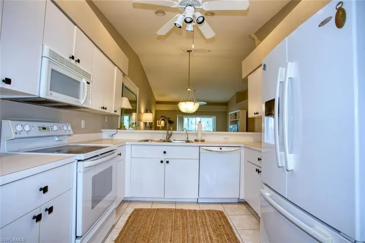 8083  Queen Palm  LN, Fort Myers, FL 33966