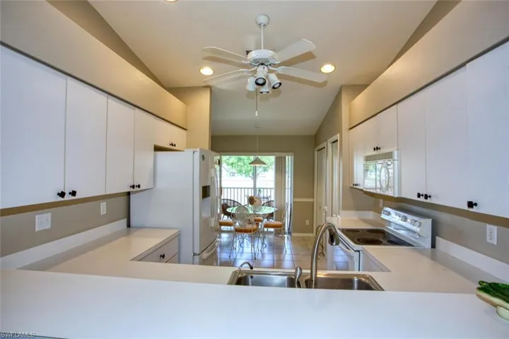 8083  Queen Palm  LN, Fort Myers, FL 33966