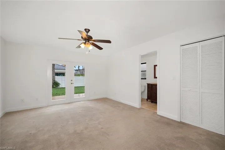 519  99th N AVE, Naples, FL 34108
