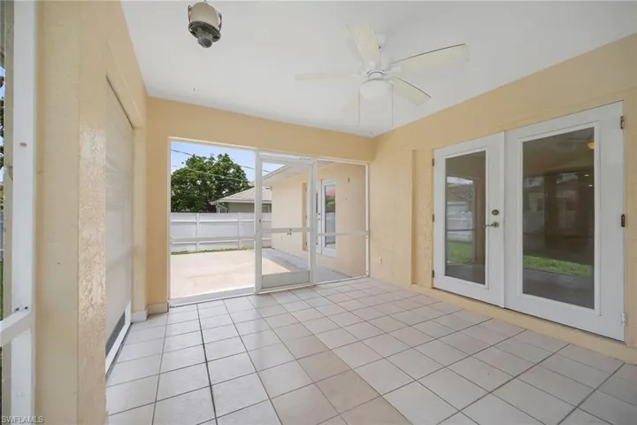 519  99th N AVE, Naples, FL 34108