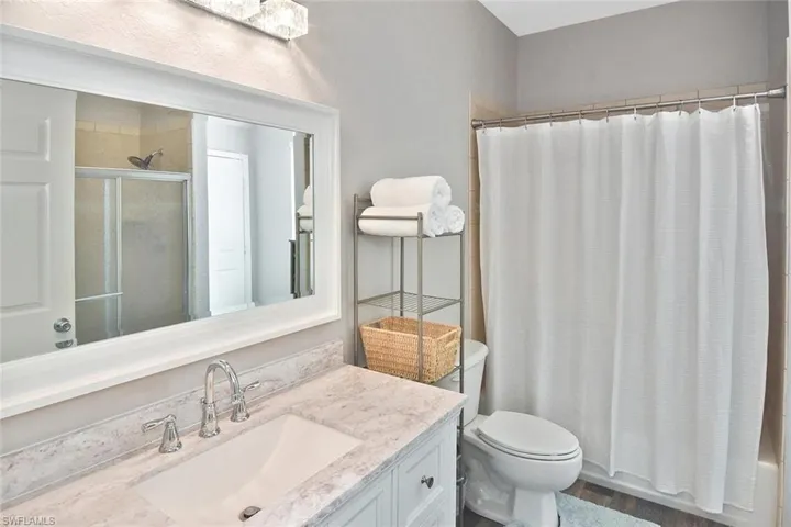 12206  Honeysuckle  RD, Fort Myers, FL 33966