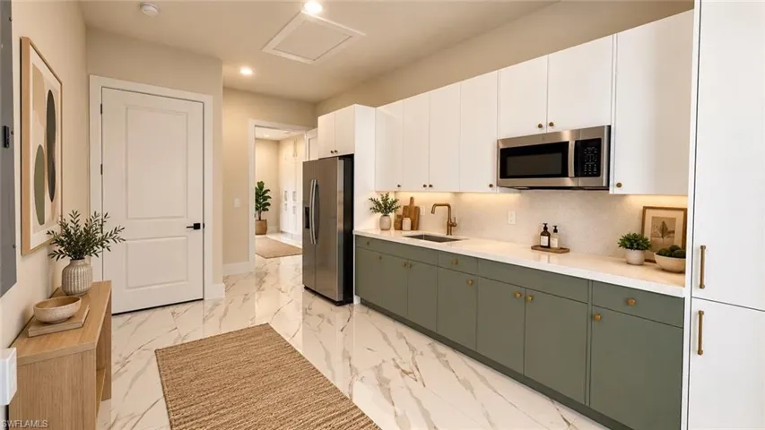 823 47th Ave Ne, Naples, Florida 34120
