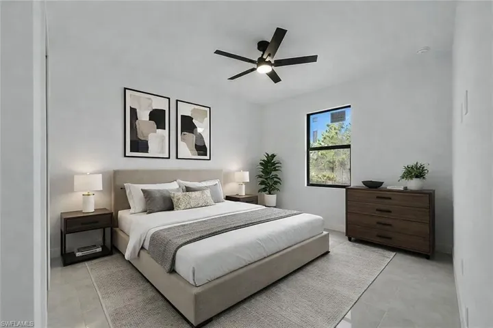 Bedroom with ceiling fan