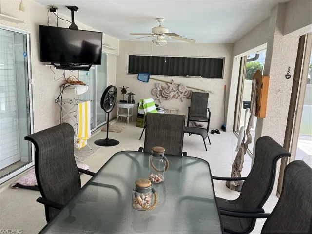 Dining space with ceiling fan