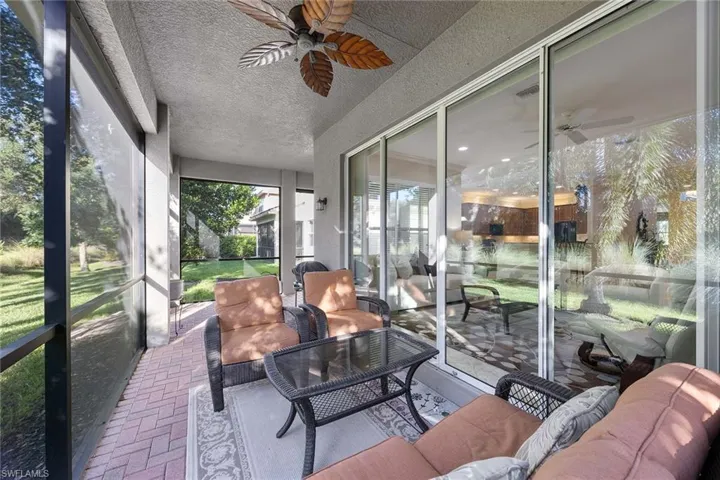 6542  Marbella  DR, Naples, FL 34105