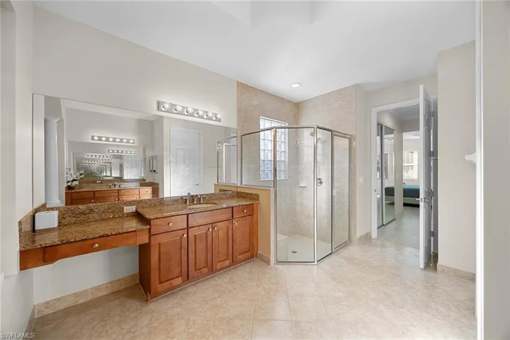 6542  Marbella  DR, Naples, FL 34105