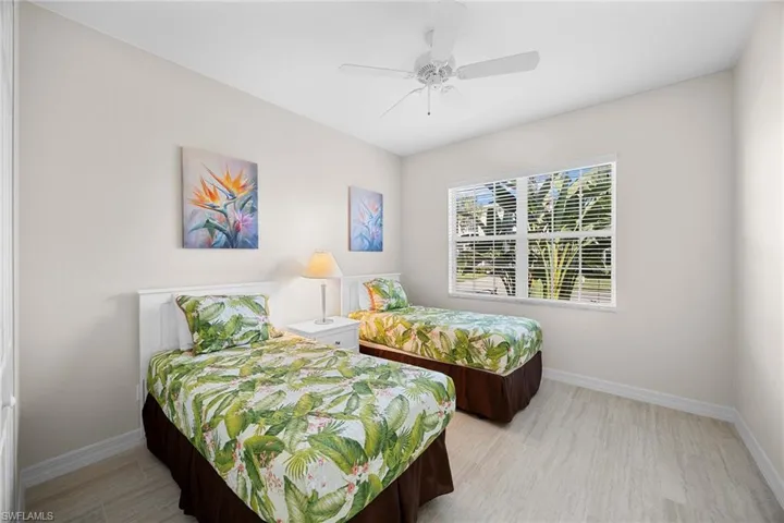 6542  Marbella  DR, Naples, FL 34105