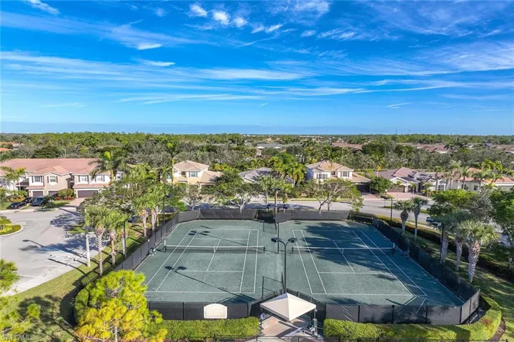 6542  Marbella  DR, Naples, FL 34105