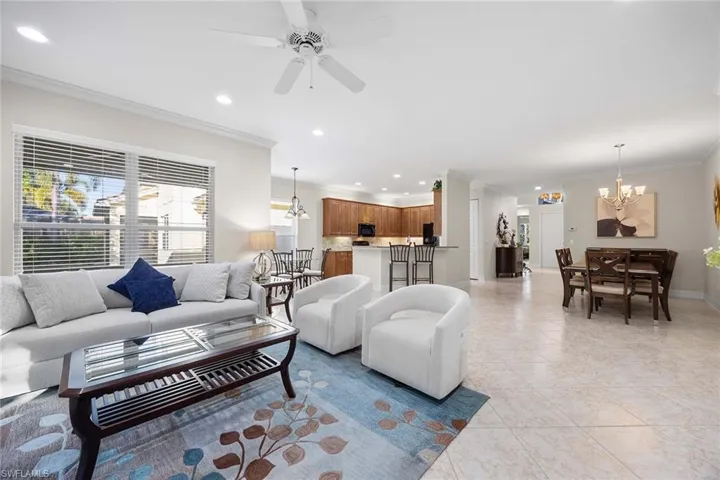 6542  Marbella  DR, Naples, FL 34105