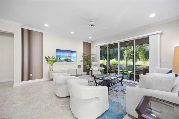 6542  Marbella  DR, Naples, FL 34105