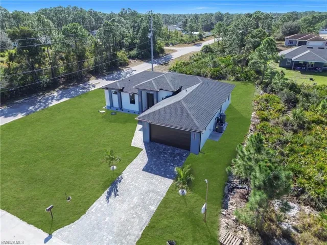 3001  41ST W ST, Lehigh Acres, FL 33971