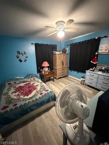 UNIT B BEDROOM 1