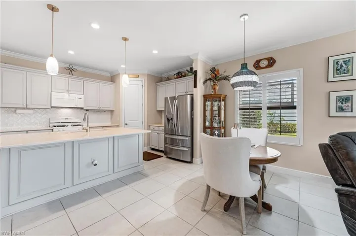 2995  Amblewind  DR, Fort Myers, FL 33905
