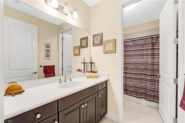 2995  Amblewind  DR, Fort Myers, FL 33905