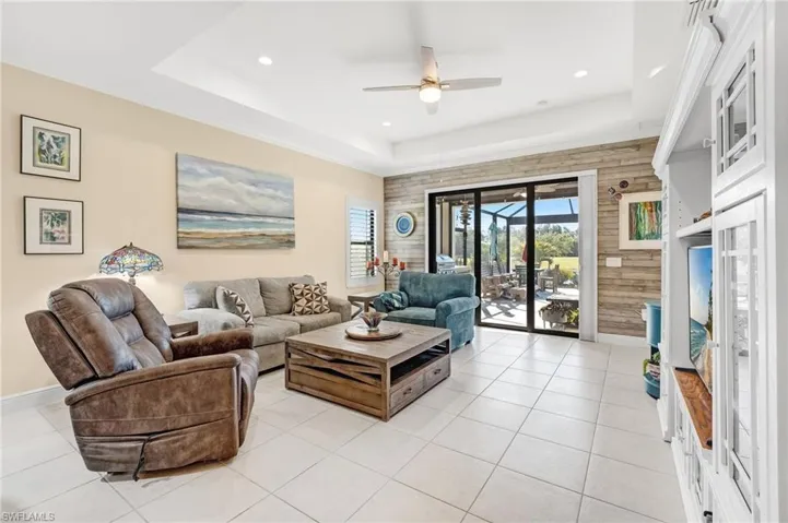 2995  Amblewind  DR, Fort Myers, FL 33905
