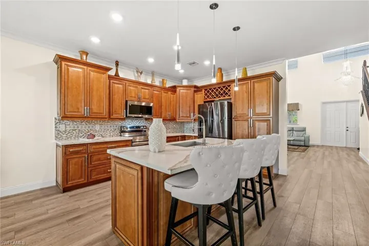 1541 Birdie Dr, Naples, Florida 34120