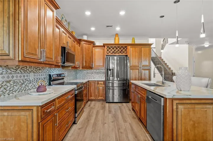 1541 Birdie Dr, Naples, Florida 34120