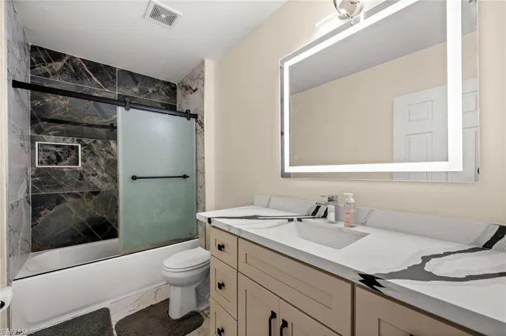 1541 Birdie Dr, Naples, Florida 34120