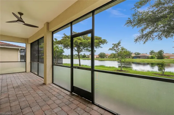 1541 Birdie Dr, Naples, Florida 34120
