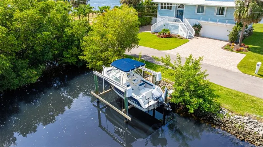 3968 Aloha Ln, Bonita Springs, Florida 34134
