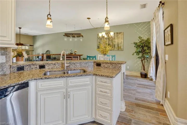 8421  Olinda  WAY, Fort Myers, FL 33912