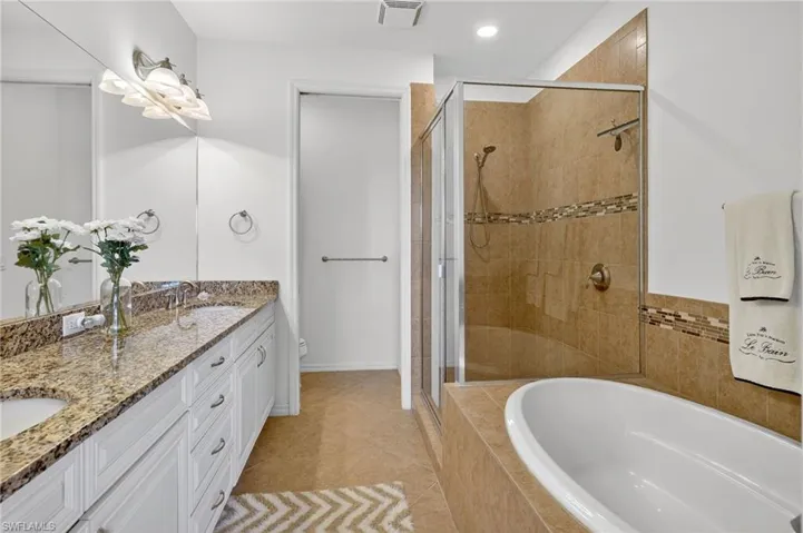 8421  Olinda  WAY, Fort Myers, FL 33912