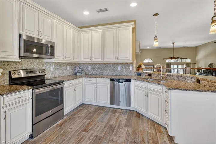 8421  Olinda  WAY, Fort Myers, FL 33912