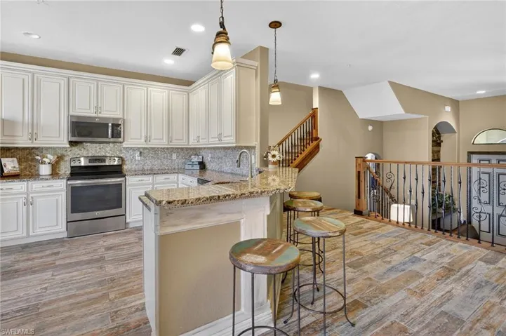 8421  Olinda  WAY, Fort Myers, FL 33912