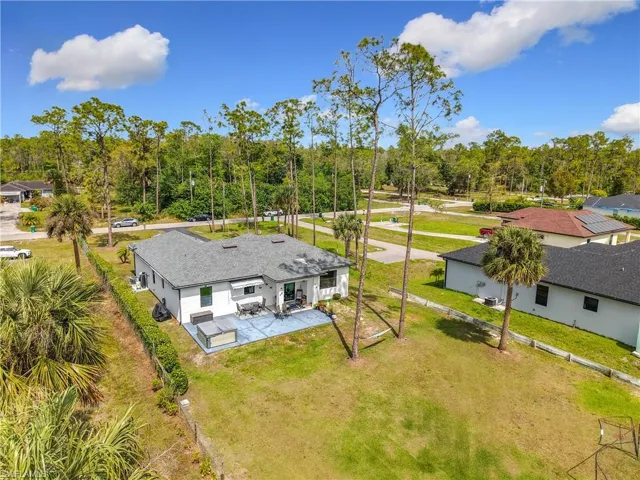 4160 10th Ave Ne, Naples, Florida 34120