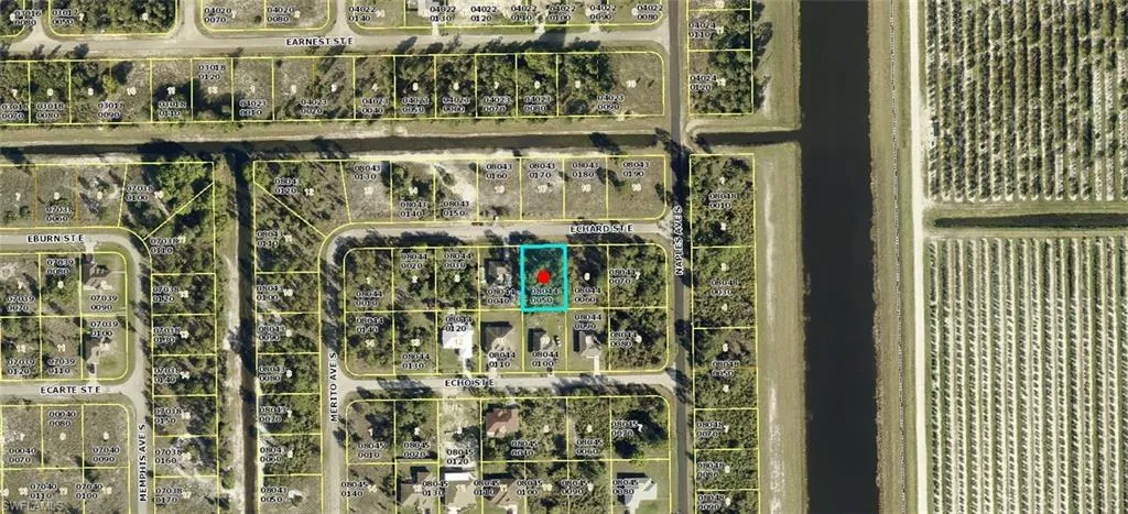 1248  Echard E ST, Lehigh Acres, FL 33974